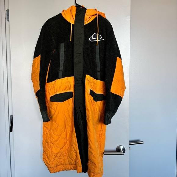 Nike Sportswear Mixed Media Sherpa Parka Coat in Orange Dark Green Medium - Picture 6 of 9